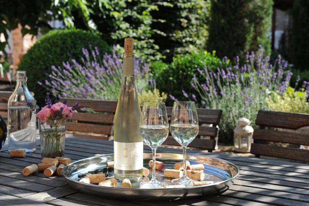 Weingut & Gaestehaus Giwergreif Wasserliesch Εξωτερικό φωτογραφία