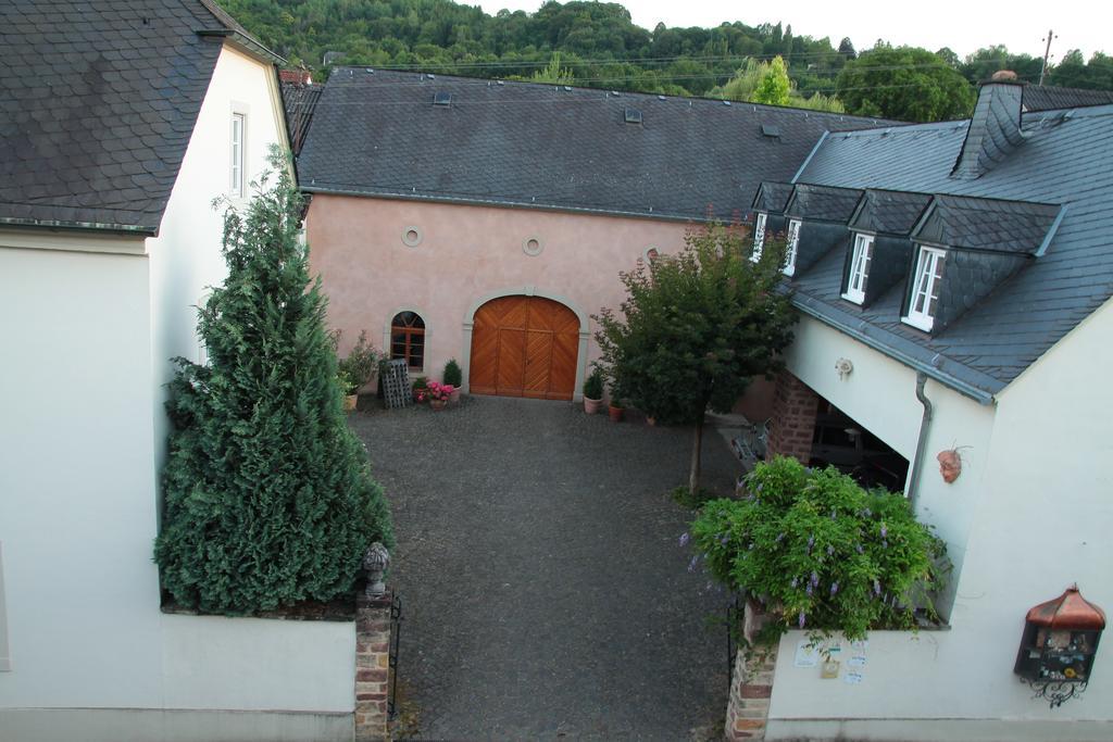 Weingut & Gaestehaus Giwergreif Wasserliesch Εξωτερικό φωτογραφία